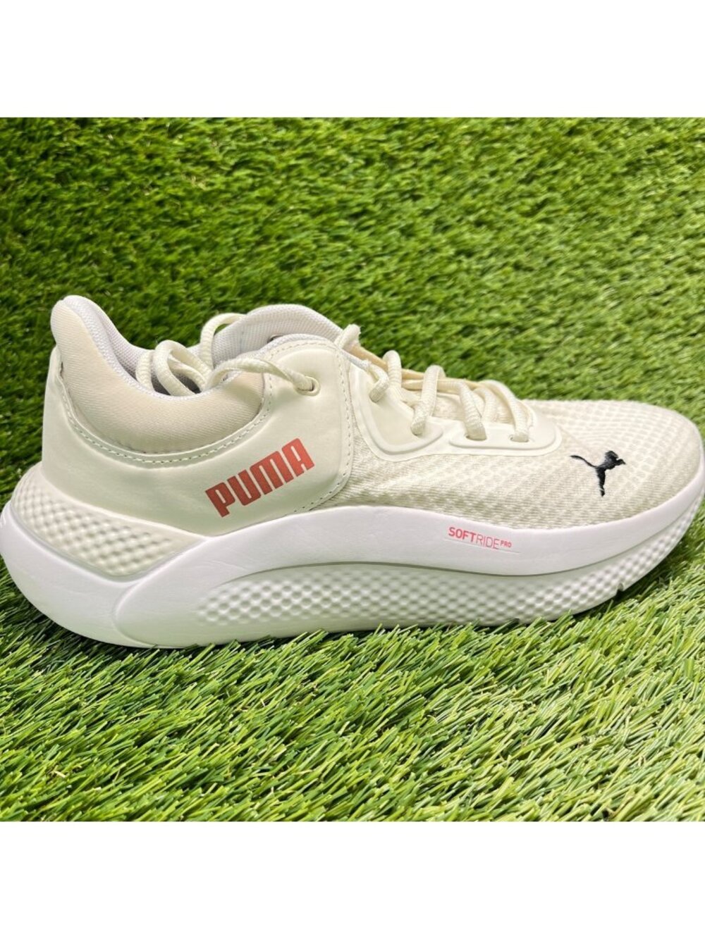 Puma Softride Pro Womens Size 8 White Athletic Running Walking Shoes Sneakers